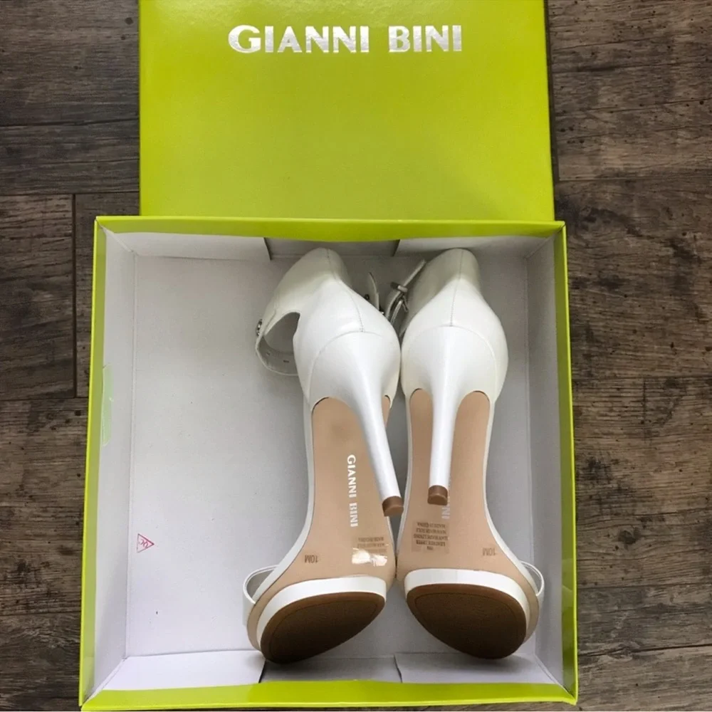Gianni Bini Shawnell Leather Studded Ankle Strap Platform Stiletto Heels 10 M